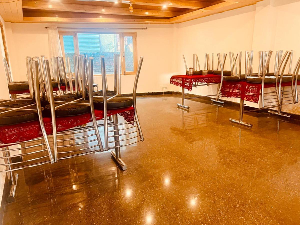 Hotel Lemoon Tree Manali (Himachal Pradesh) Exterior photo